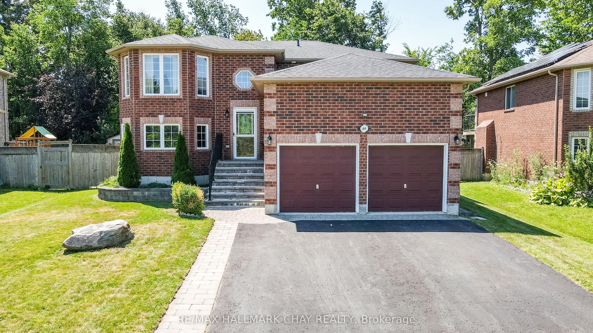 94 Sandringham Drive, Barrie — Detached for sale, photo 1