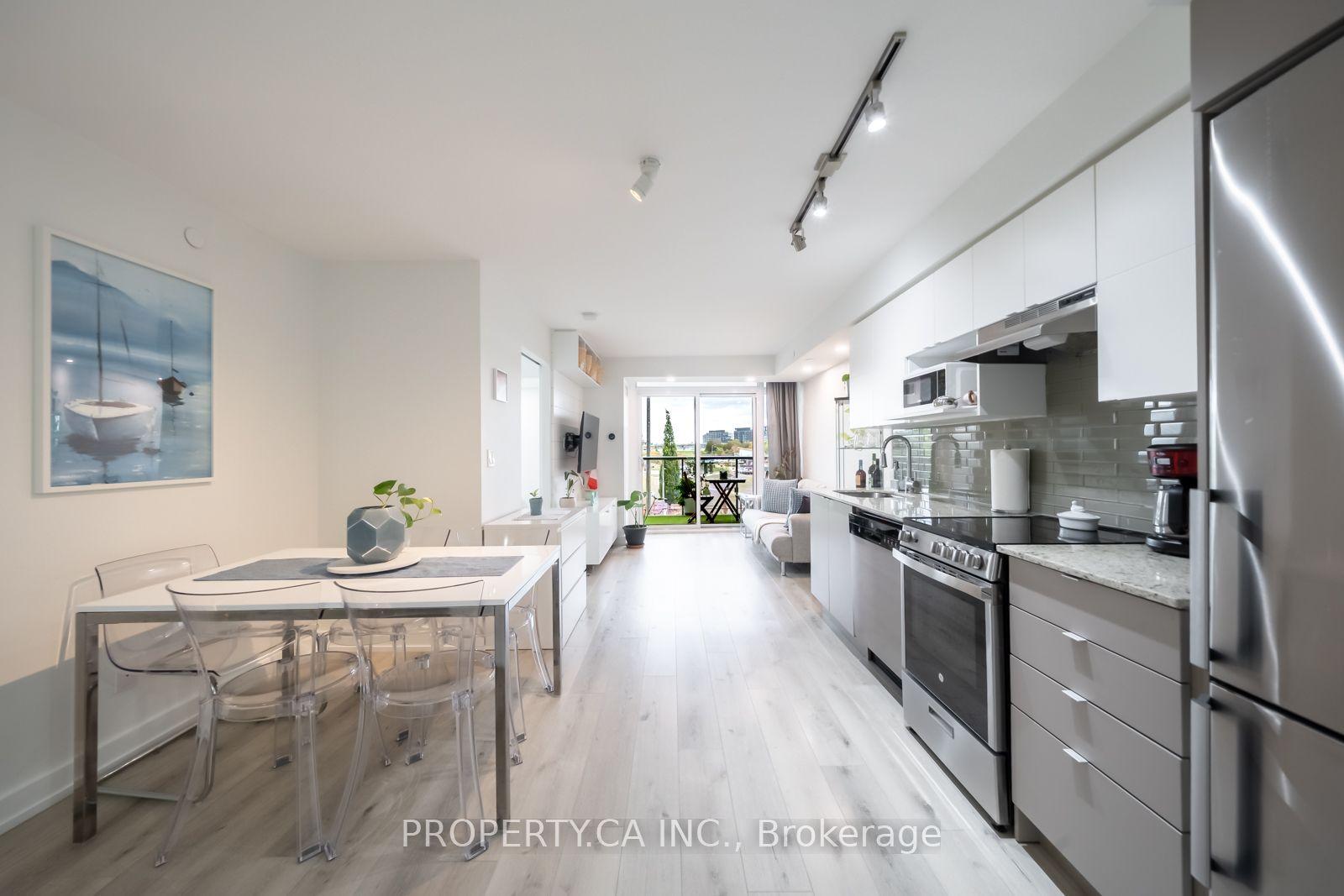 120 Varna Drive 412 #412, Toronto — Condo for lease, photo 1