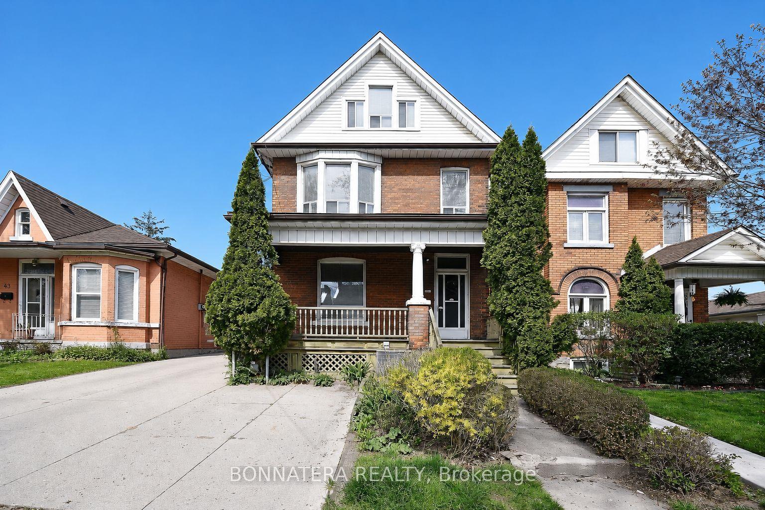 47 Emerald Street N, Hamilton — Detached for lease, photo 1