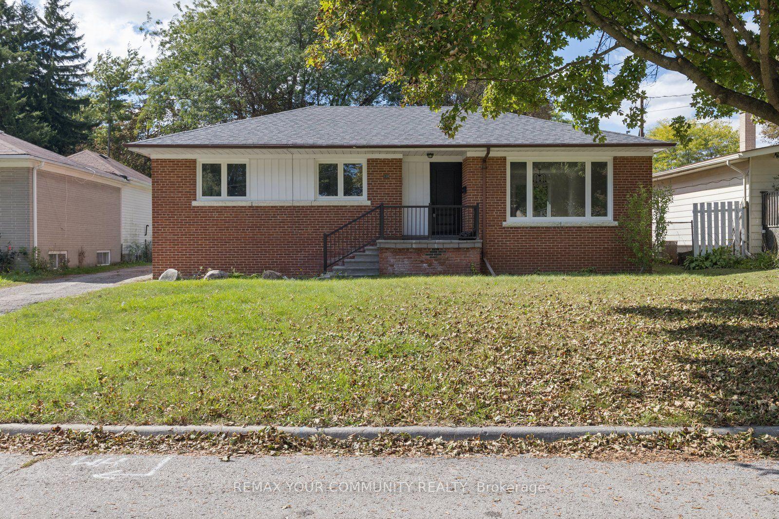 110 Evahill Crescent, Richmond Hill — Detached for lease, photo 1