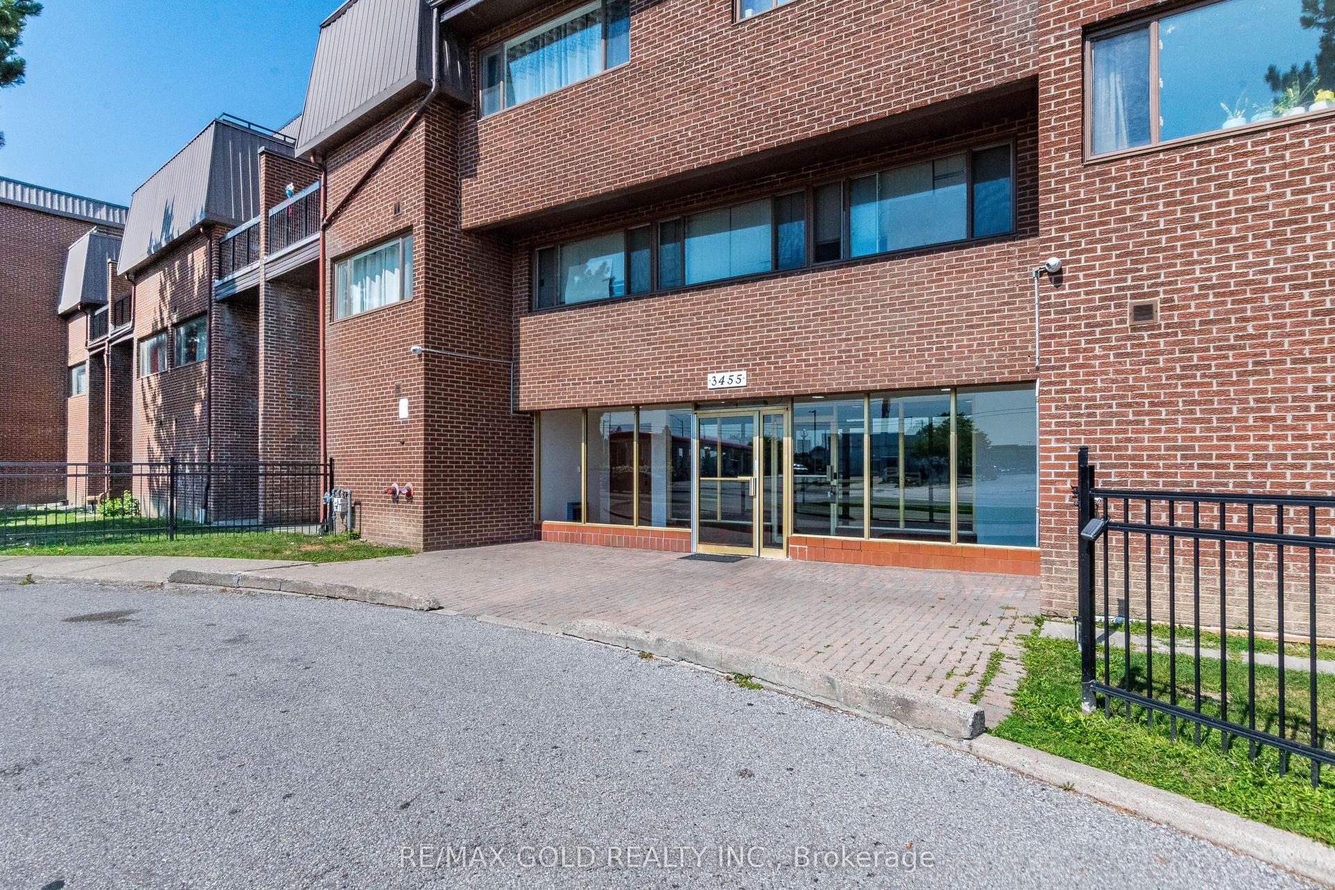 3455 Morning Star Drive 120 #120, Mississauga — Condo Town for sale, photo 1