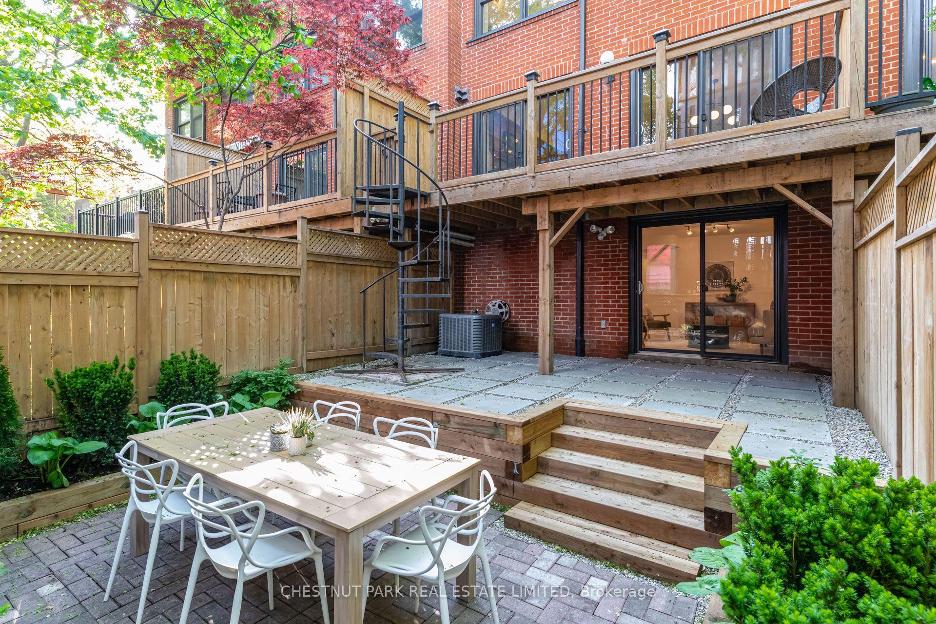 41 Spruce Street 9 #9, Toronto — Condo Town for sale, photo 1