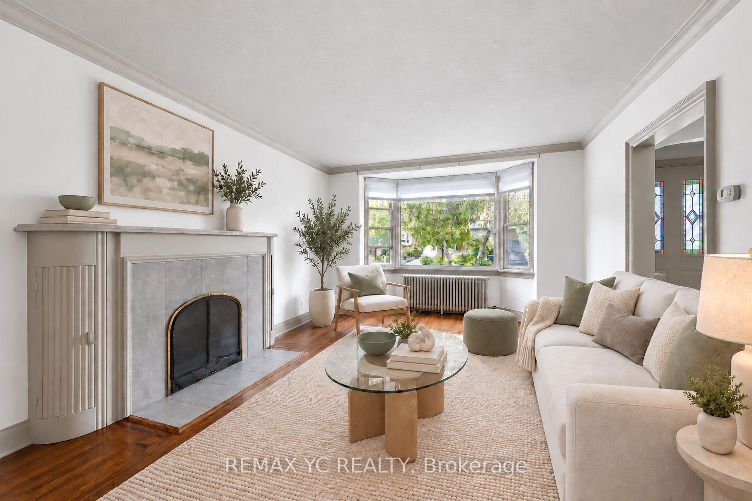 425 Broadway Avenue, Toronto — Detached for lease, photo 1