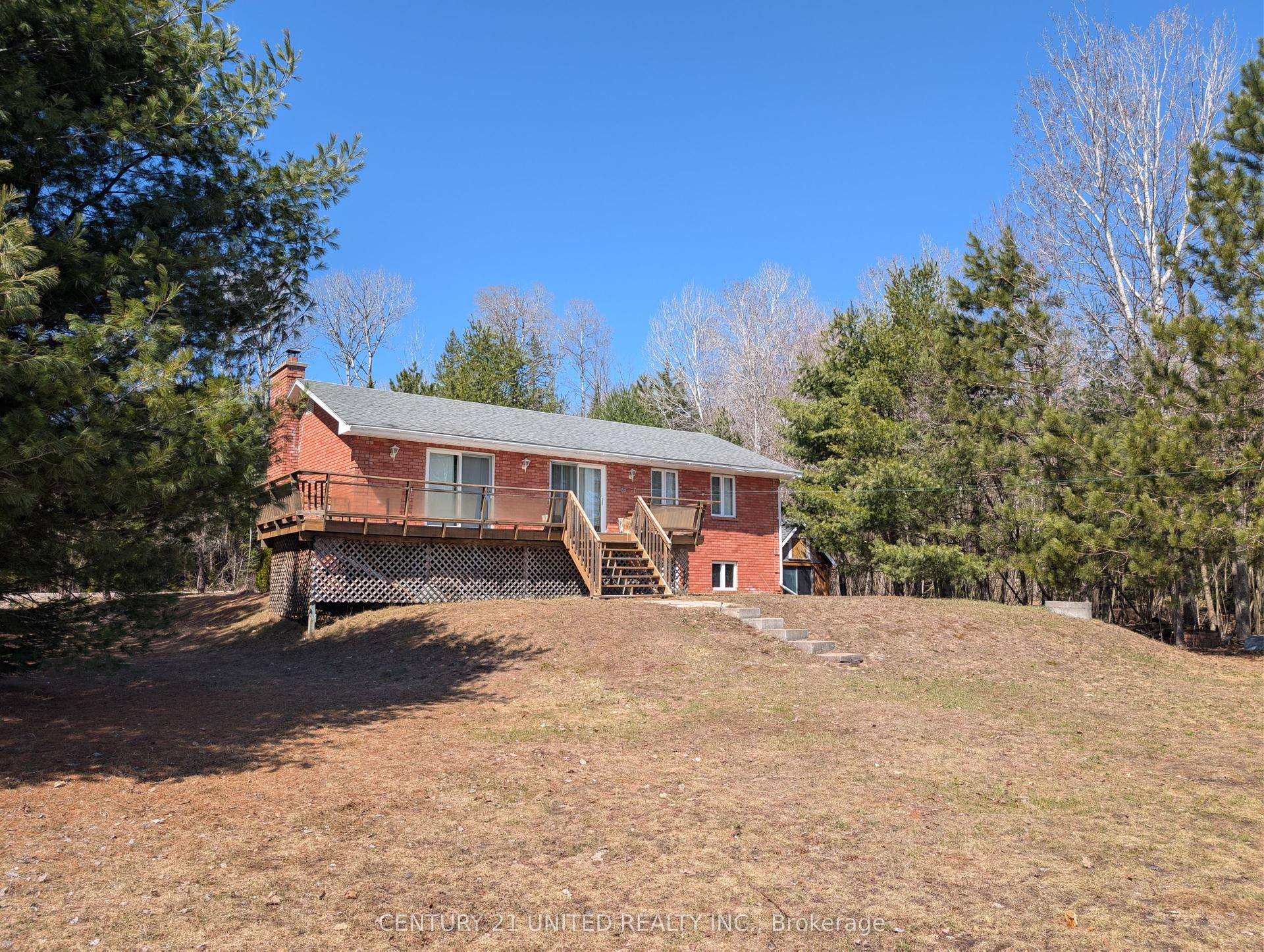 1012 Papineau Lake Road — photo 1