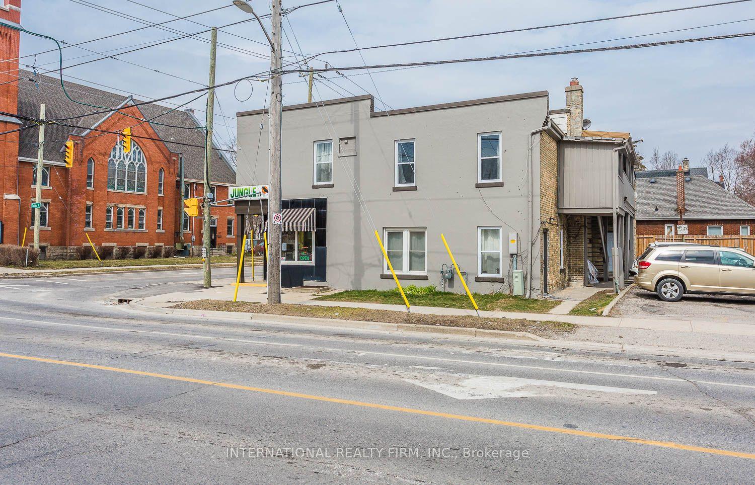 202 Egerton Street — photo 1