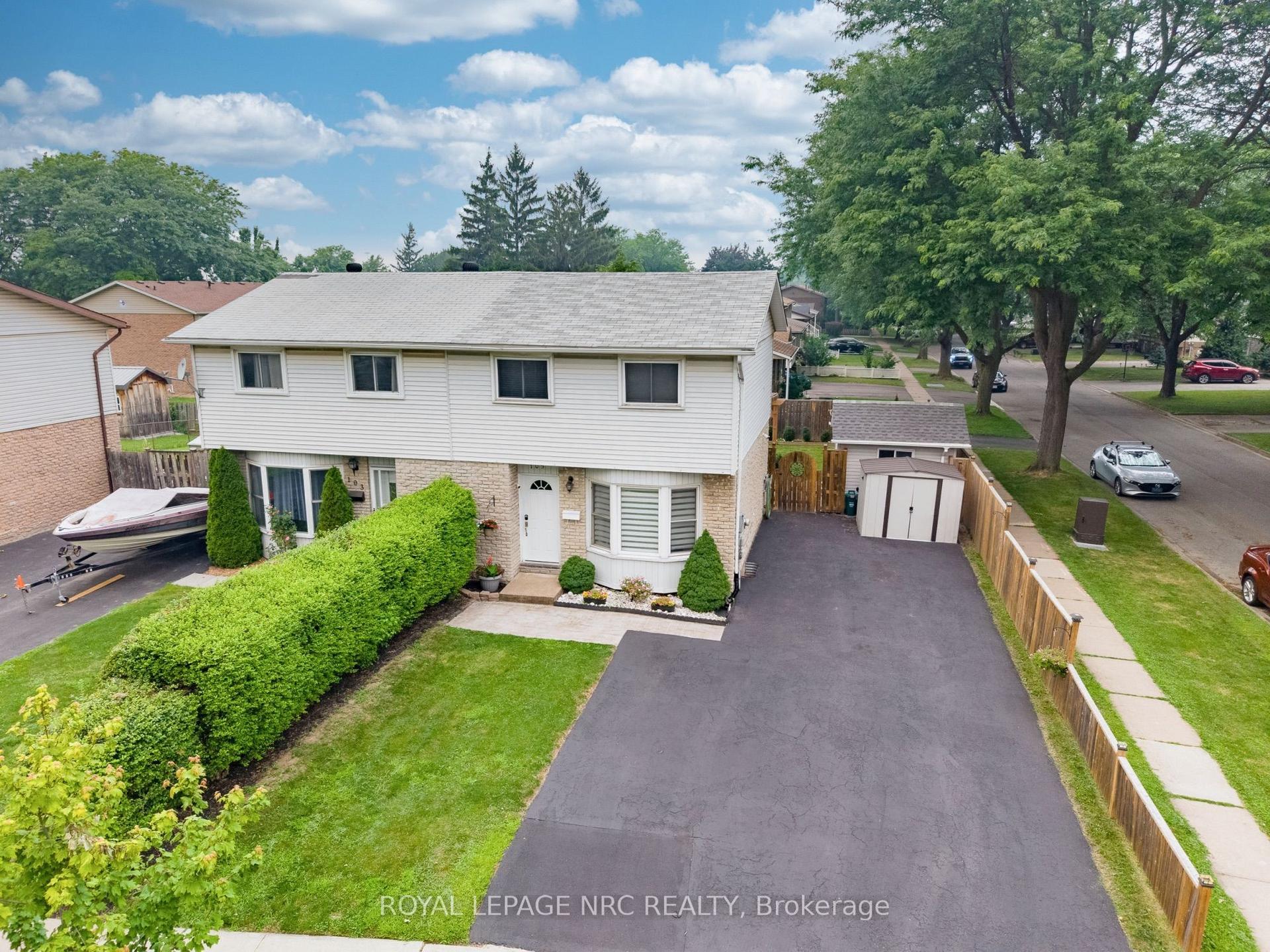 105 Ventura Drive, St. Catharines — Semi-Detached for sale, photo 1