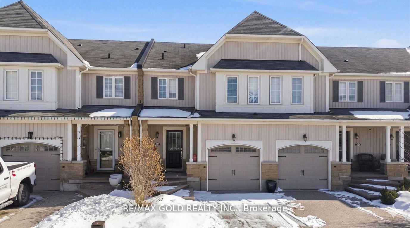 51 Bradley Avenue — photo 1