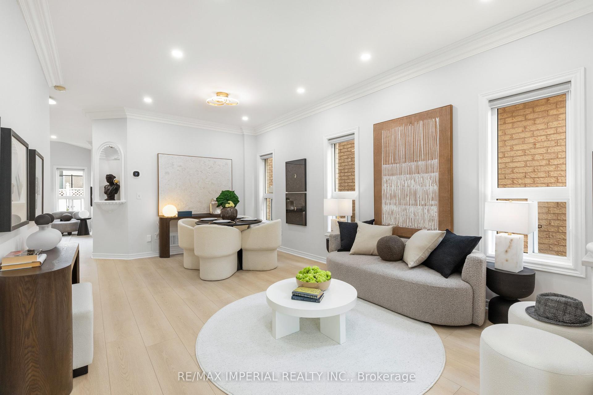 44 Hawkview Boulevard, Vaughan — Detached for sale, photo 1