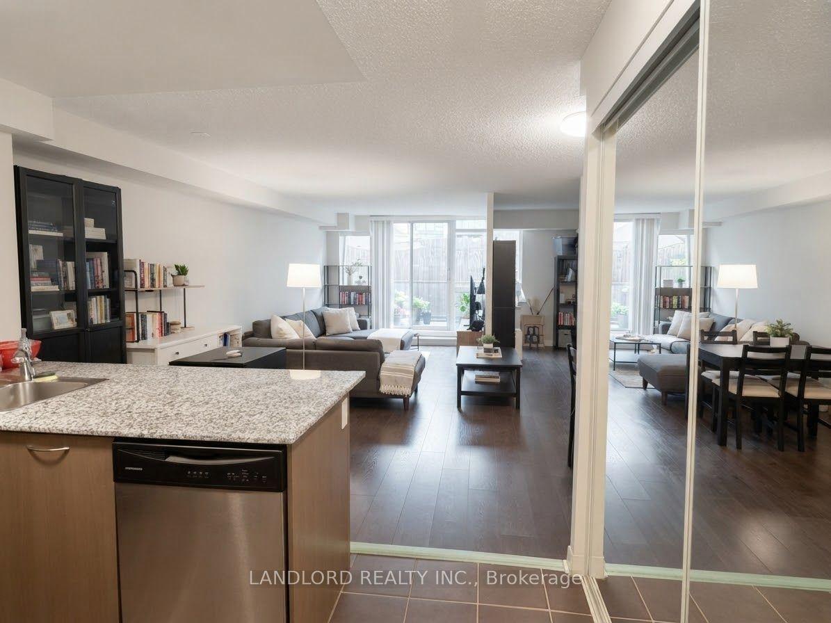 525 Wilson Avenue 304 #304, Toronto — Condo for lease, photo 1
