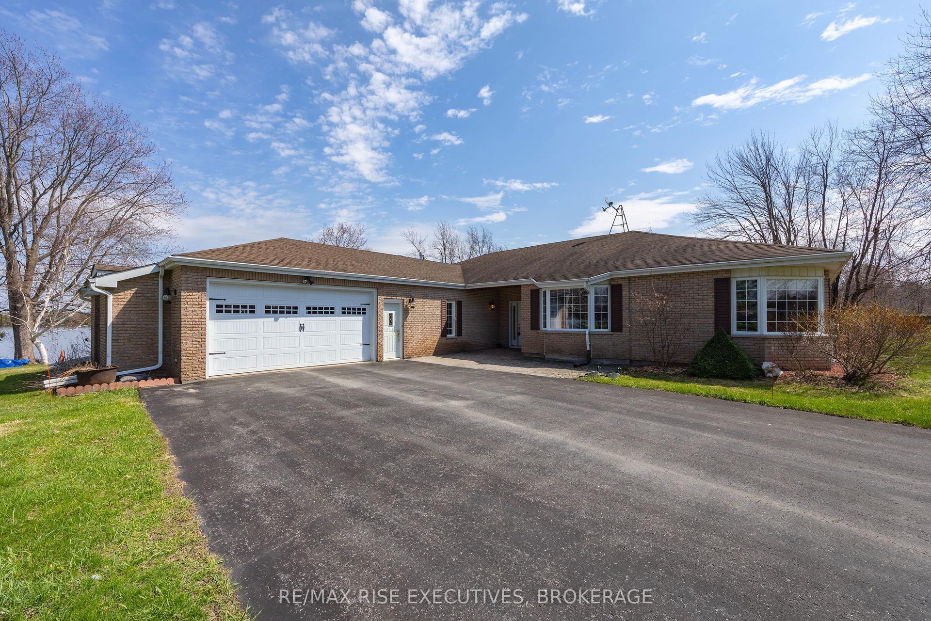 5054 Lower Round Lake Road — photo 1