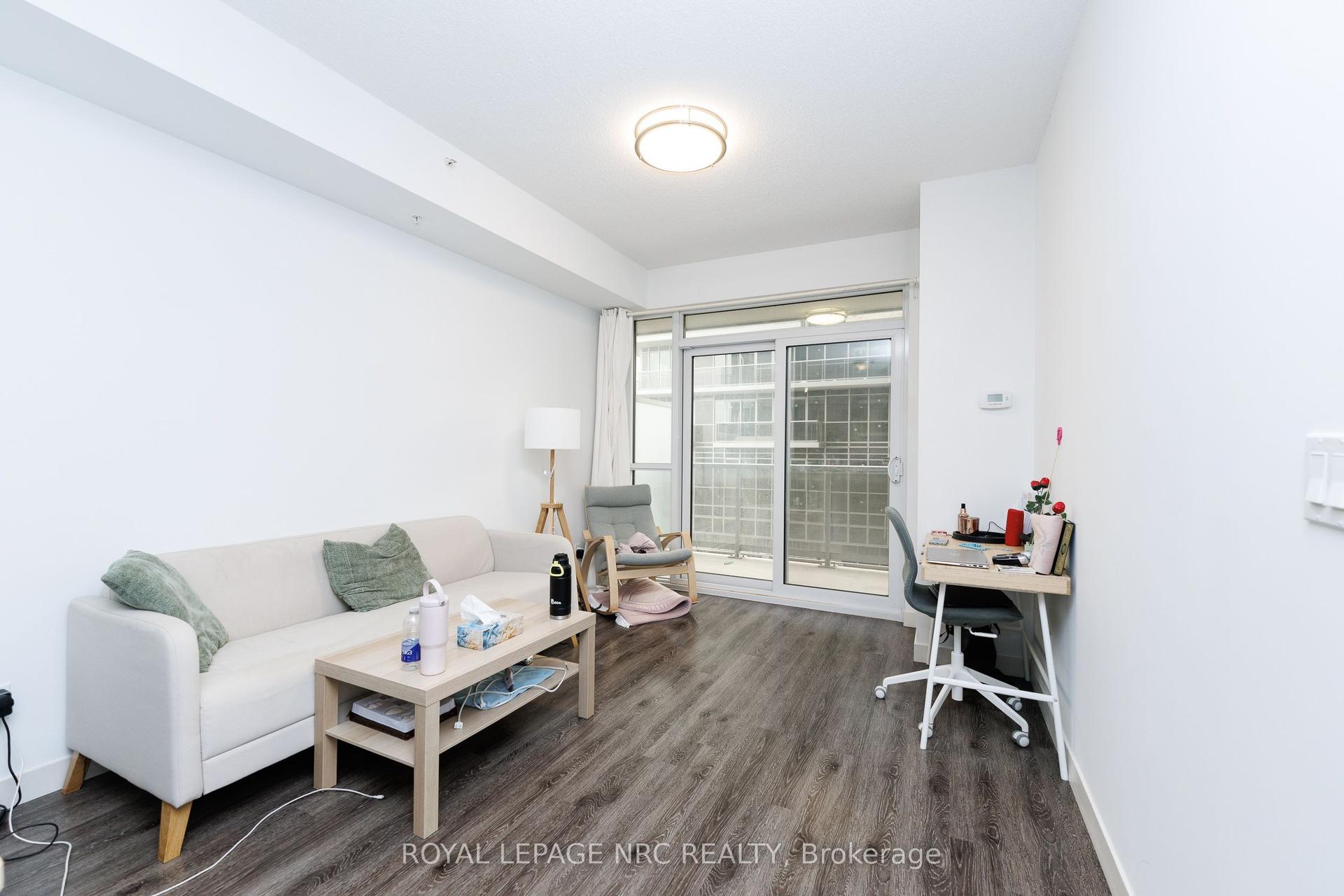 2093 S Fairvew Street S 506 #506, Burlington — Condo for lease, photo 1