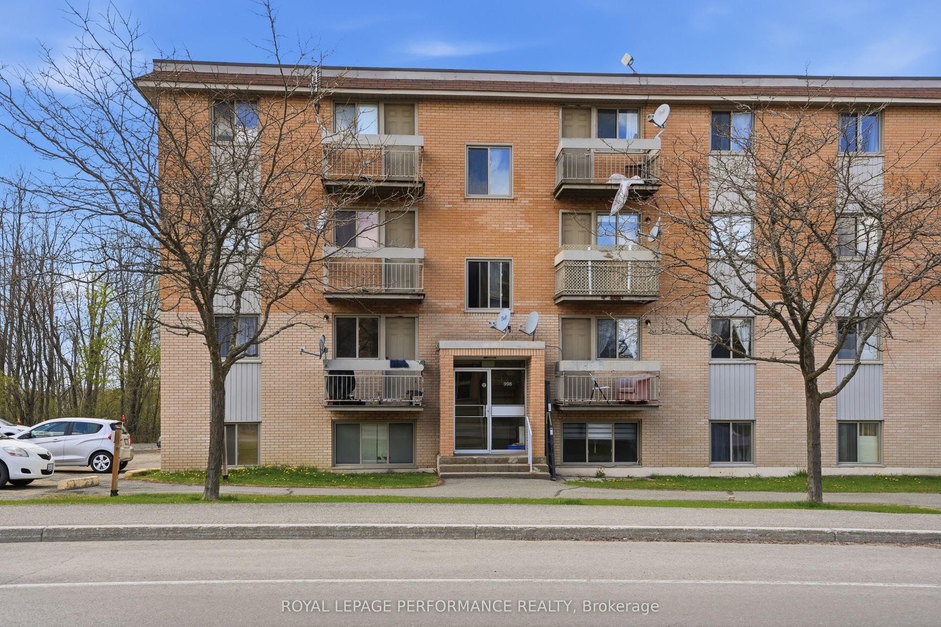 998 Cartier Boulevard 8 #8 — photo 1