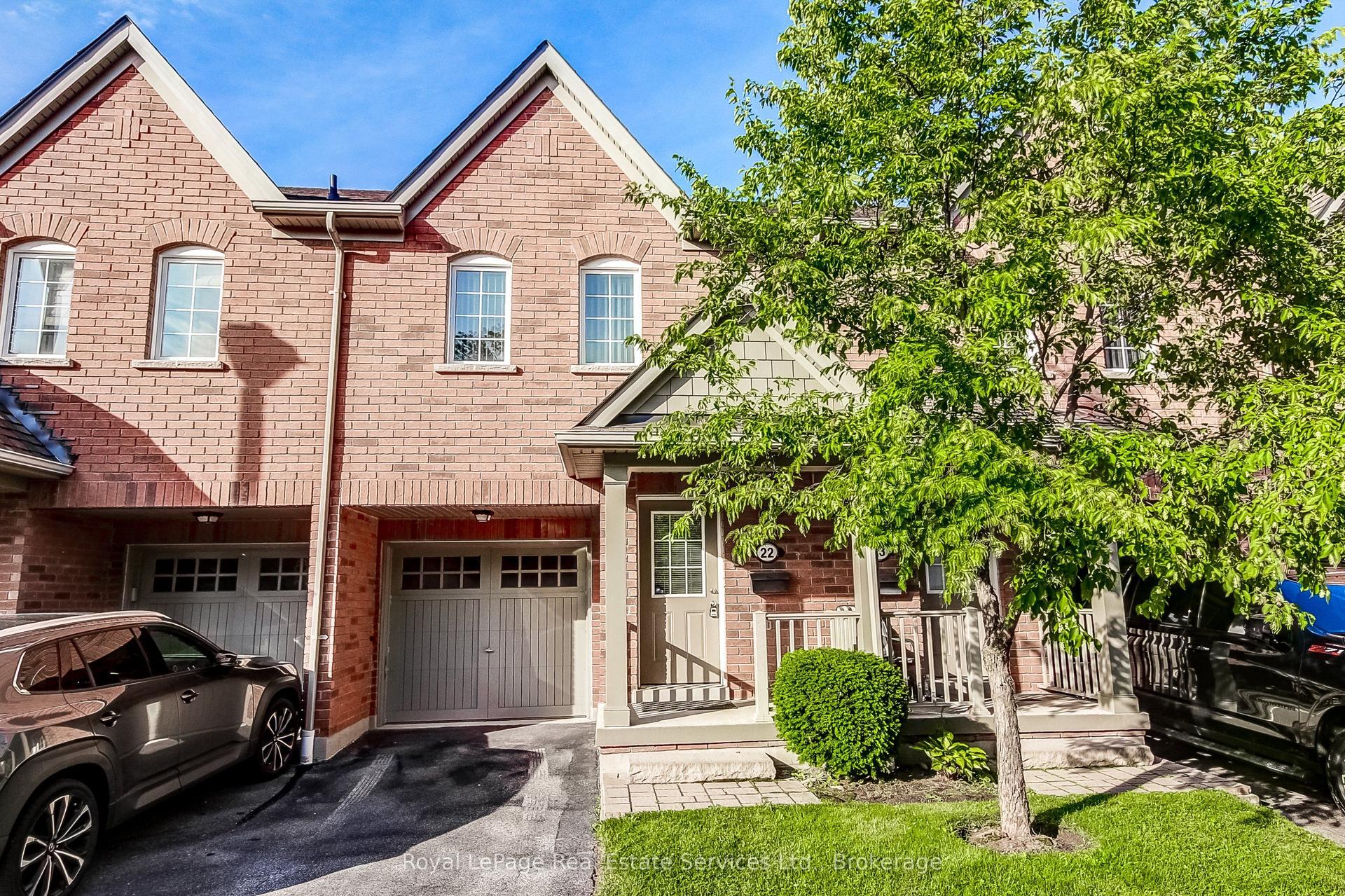 233 Duskywing Way 22 #22, Oakville — Condo Town for sale, photo 1