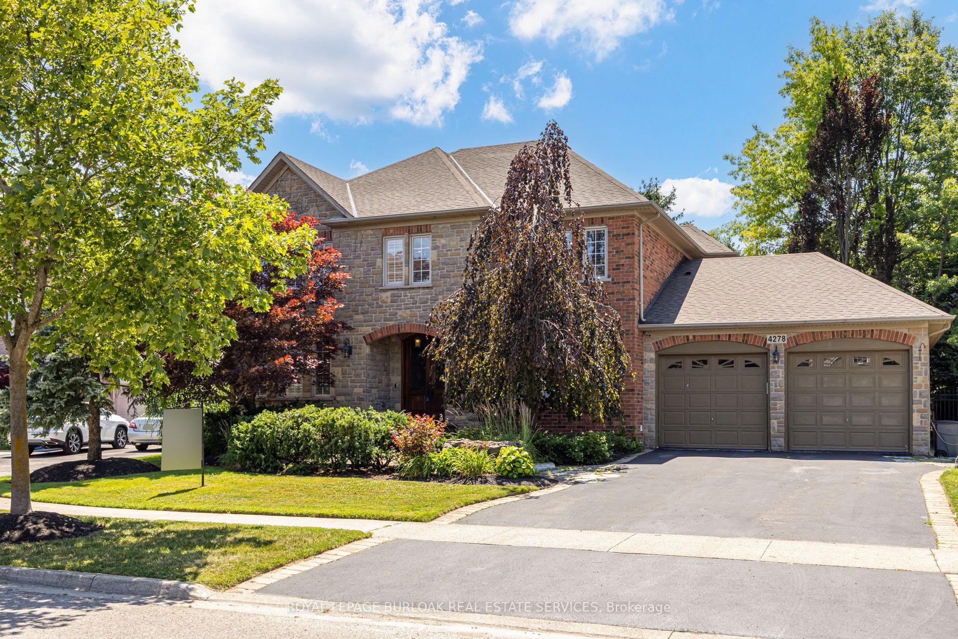 4278 Clubview Drive, Burlington — Detached for sale, photo 1