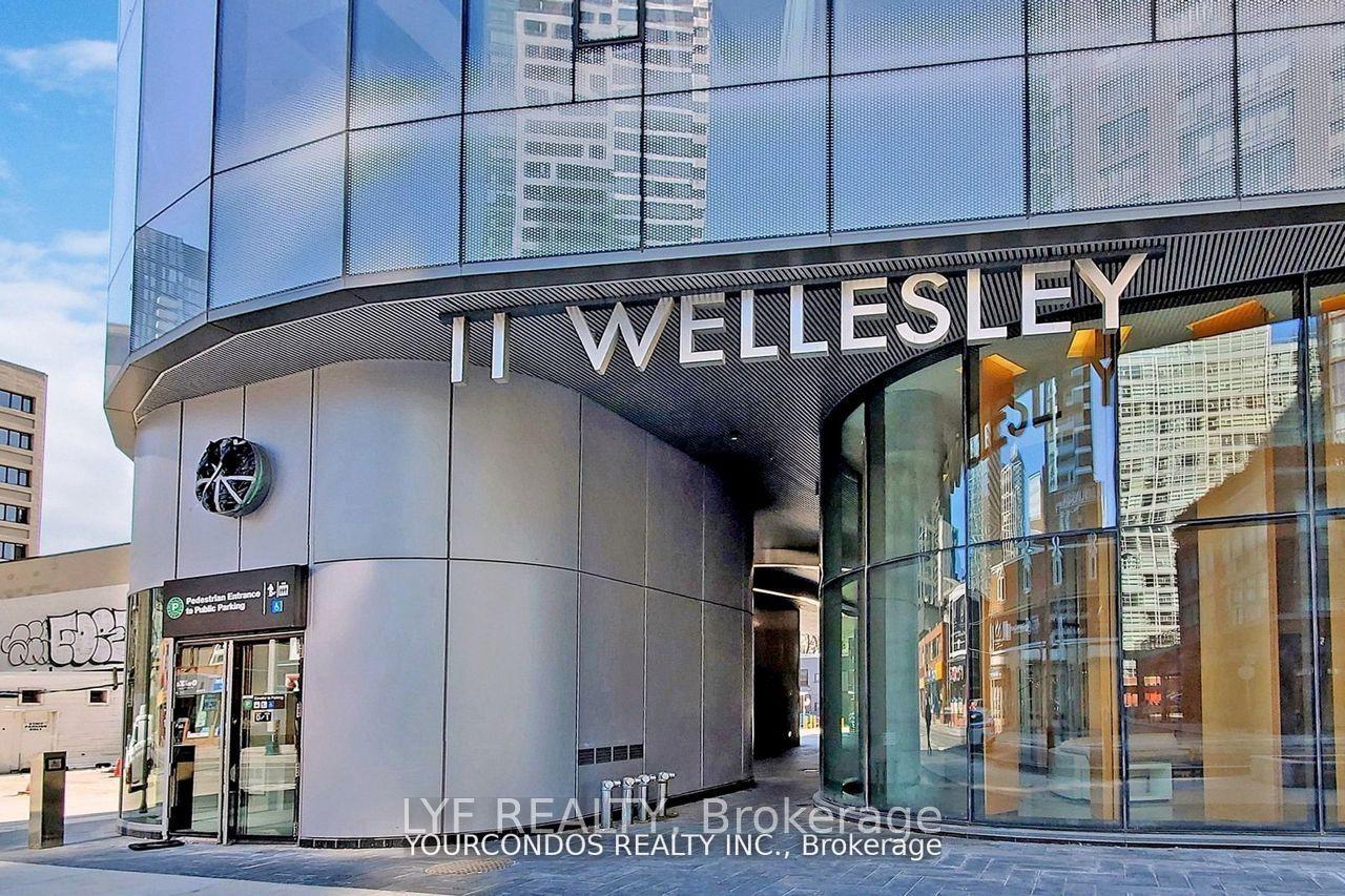 11 Wellesley Street W 3103 #3103 — photo 1