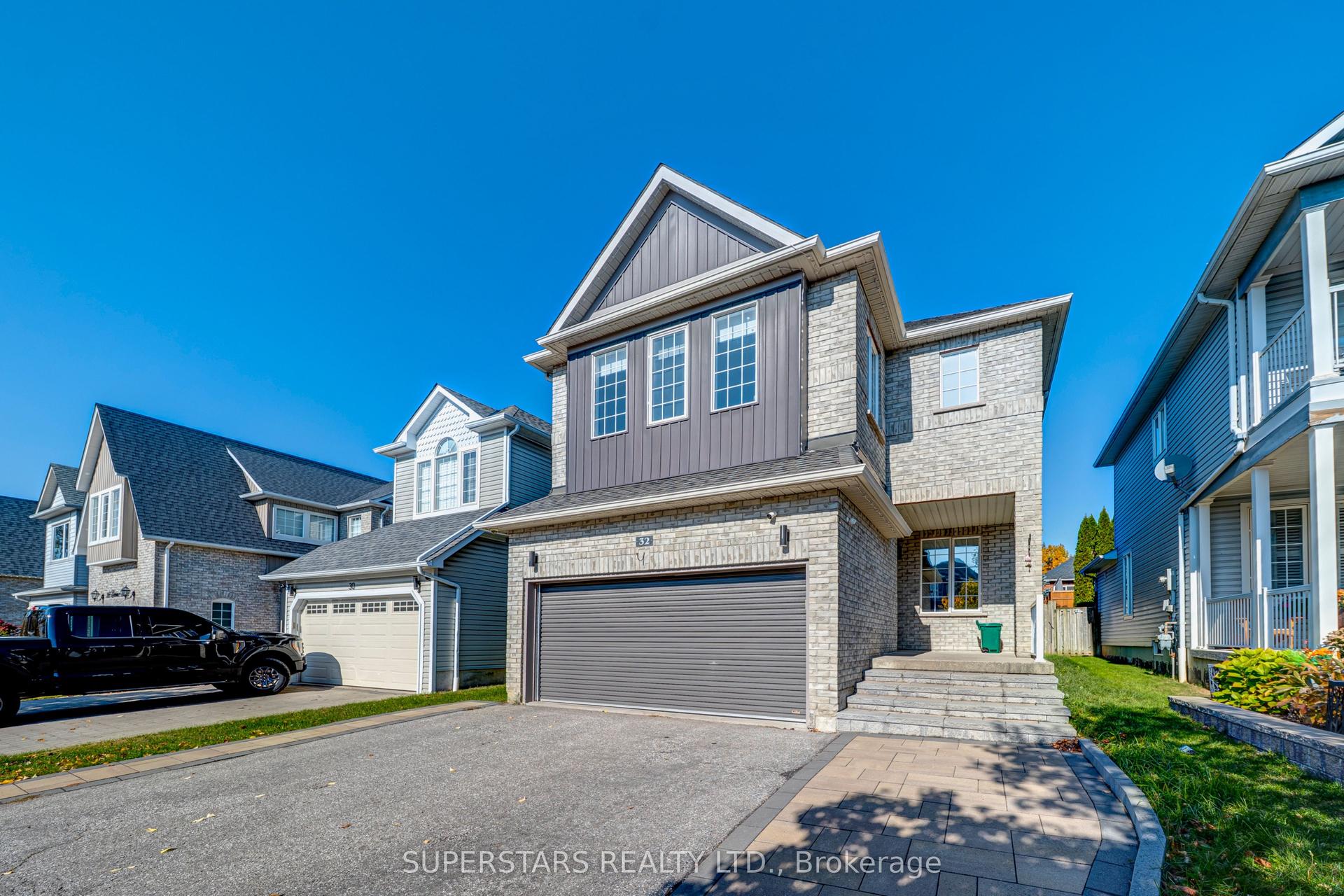 32 Divine Drive, Whitby — Detached for sale, photo 1