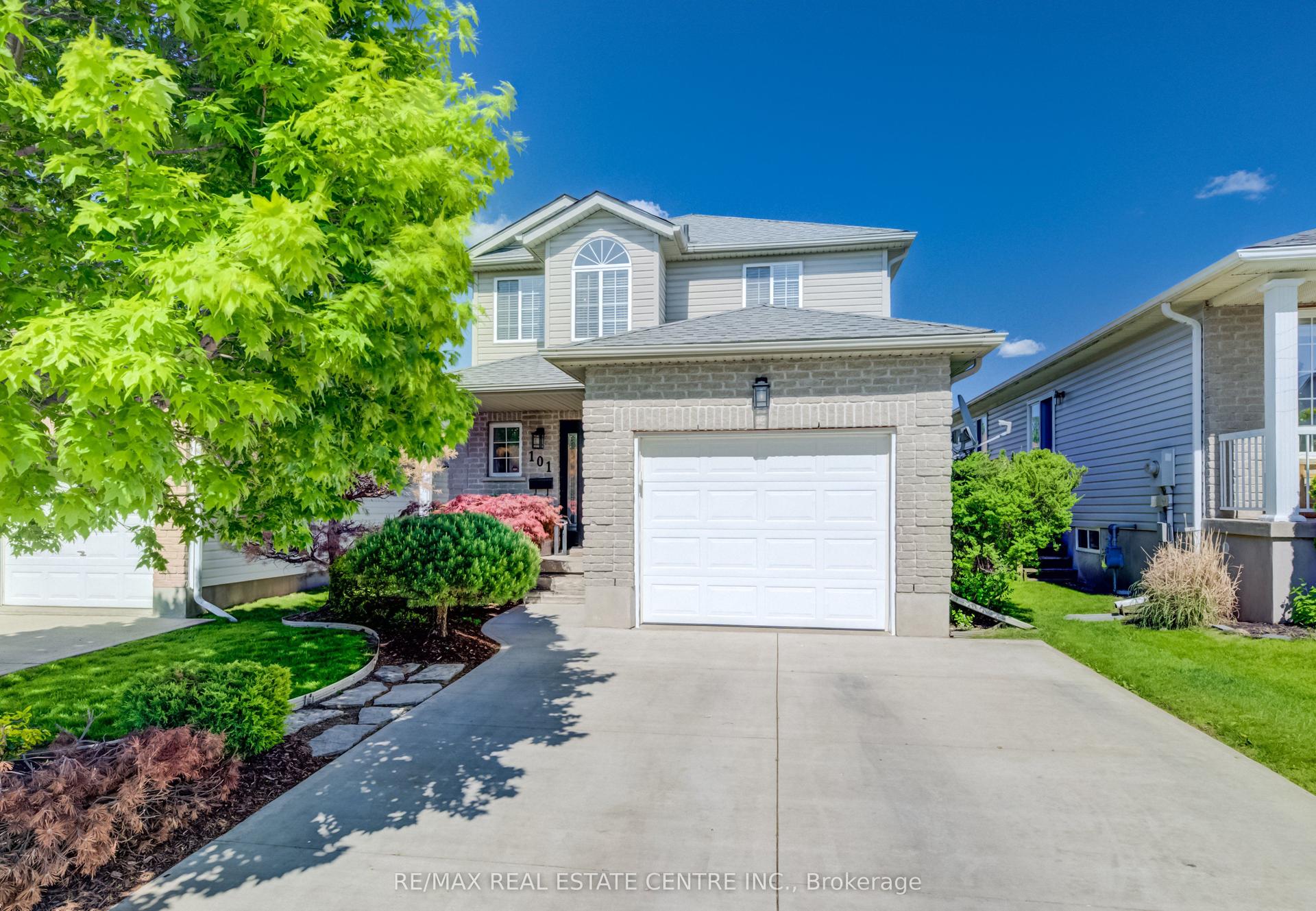 101 Edgemere Drive — photo 1