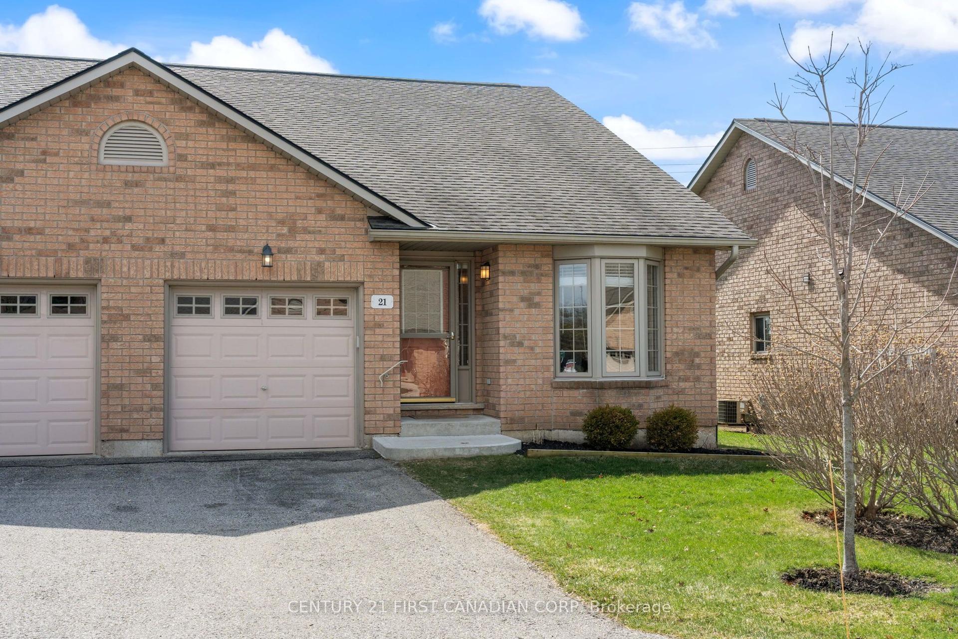 19 Somerset Drive 21 #21 — photo 1