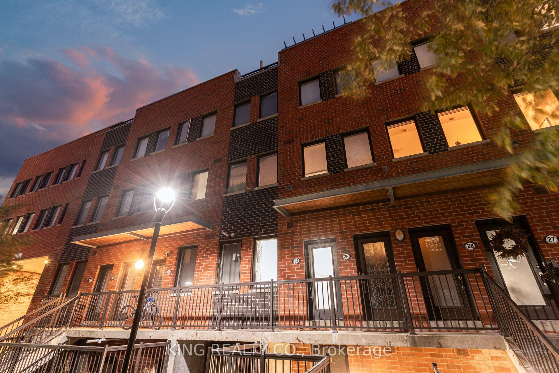 871 Wilson Avenue 24 #24, Toronto — Condo Town for lease, photo 1