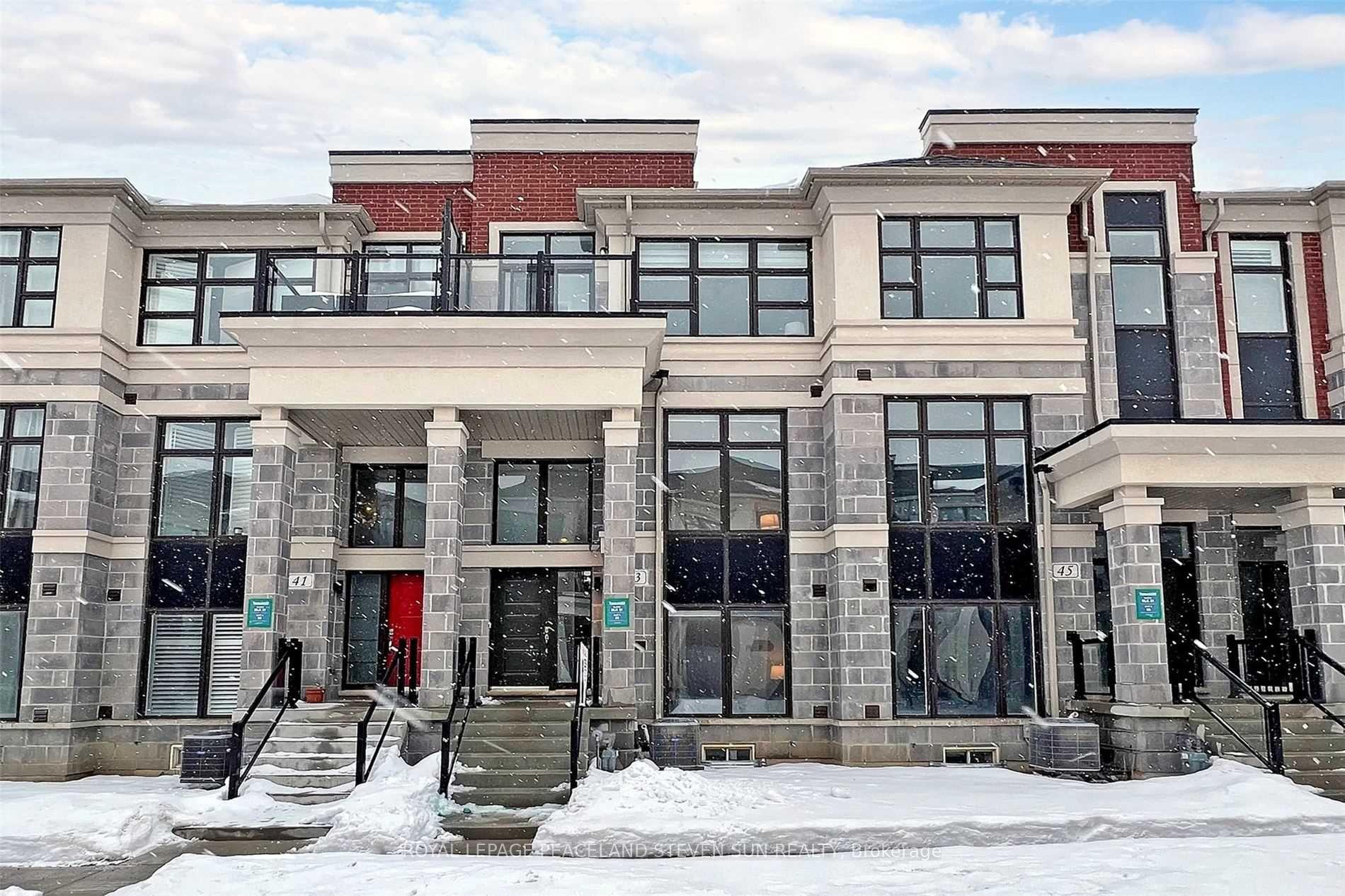 43 Wuhan Lane, Markham — Townhouse for lease, photo 1