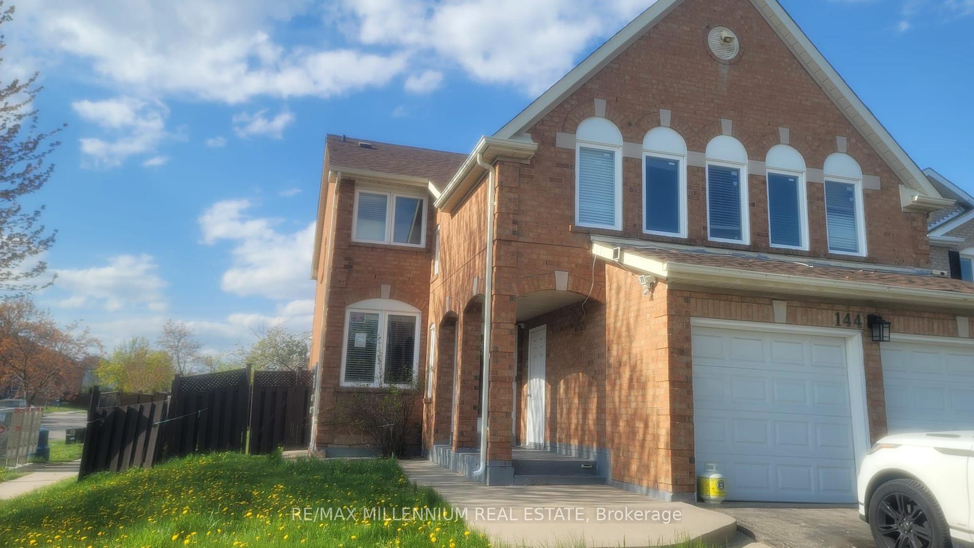 144 Moffatt Avenue — photo 1