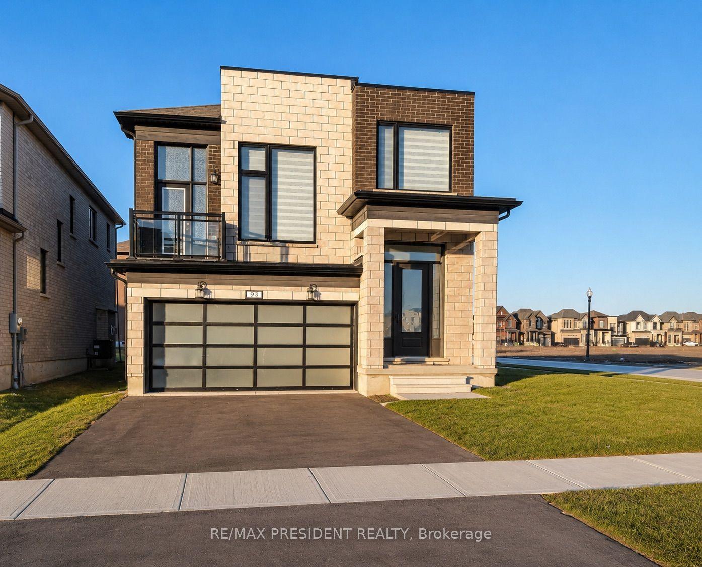 93 Mackay Drive, Woodstock — Detached for lease, photo 1