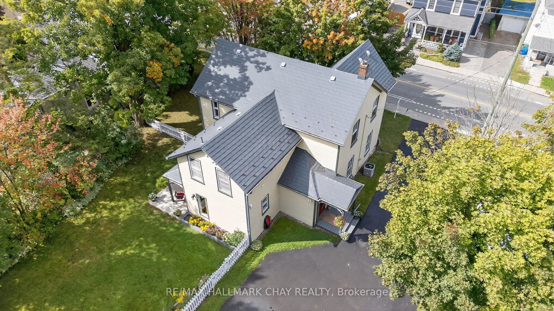 221 Prospect Street — photo 1