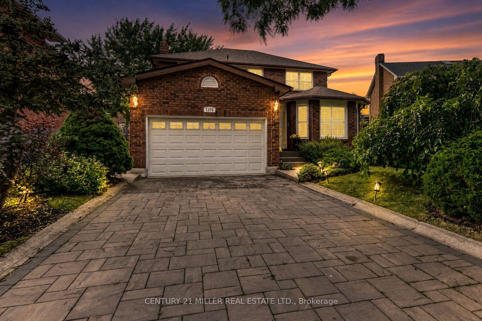 1379 Bramblewood Green N/A, Oakville — Detached for sale, photo 1