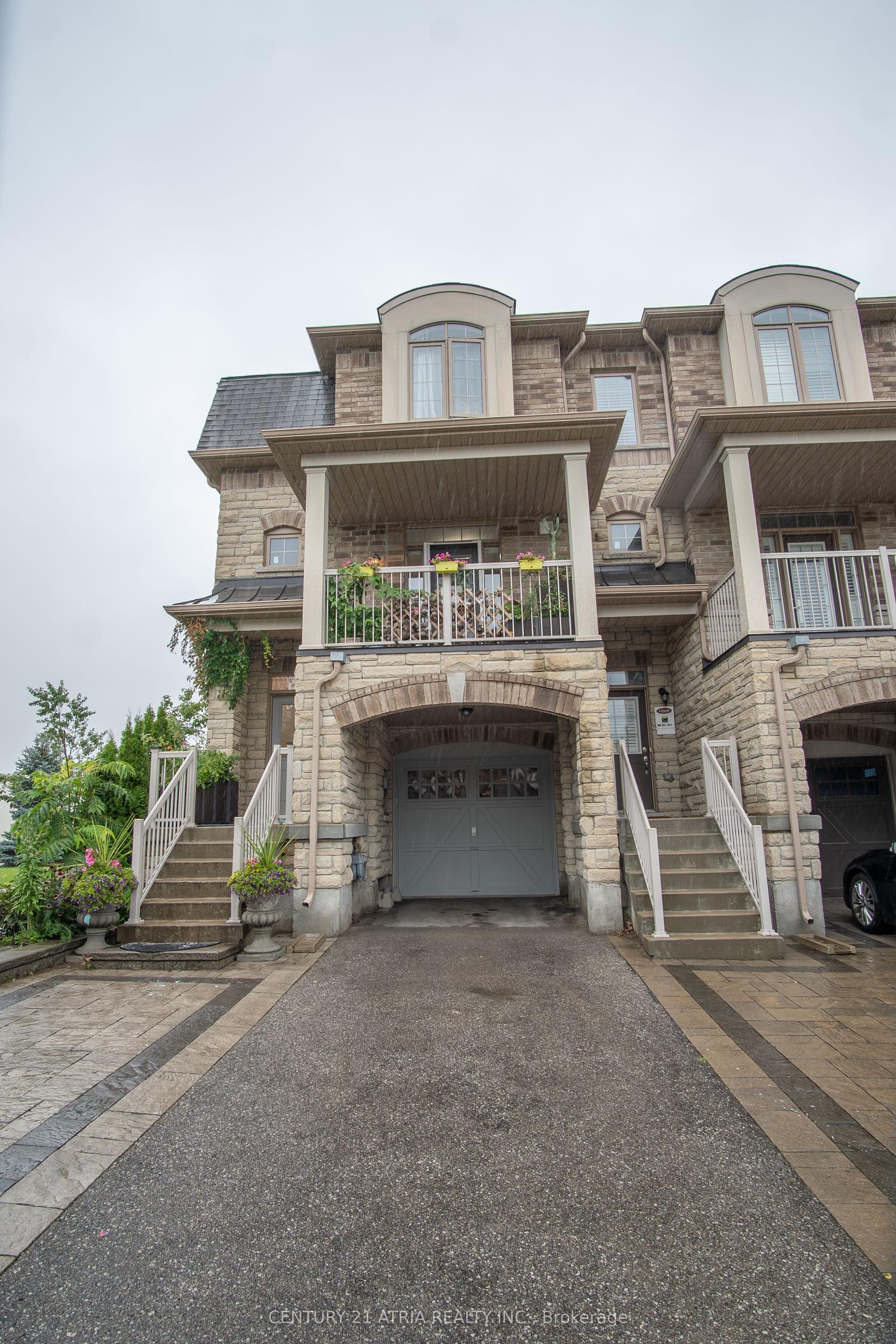 10951 Woodbine Avenue, Markham — Townhouse for sale, photo 1