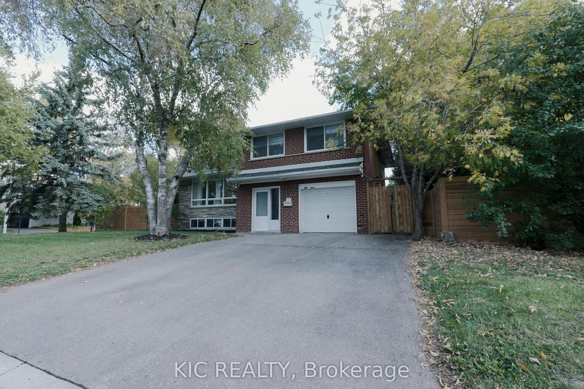 249 Tampico Road, Richmond Hill — Detached for sale, photo 1