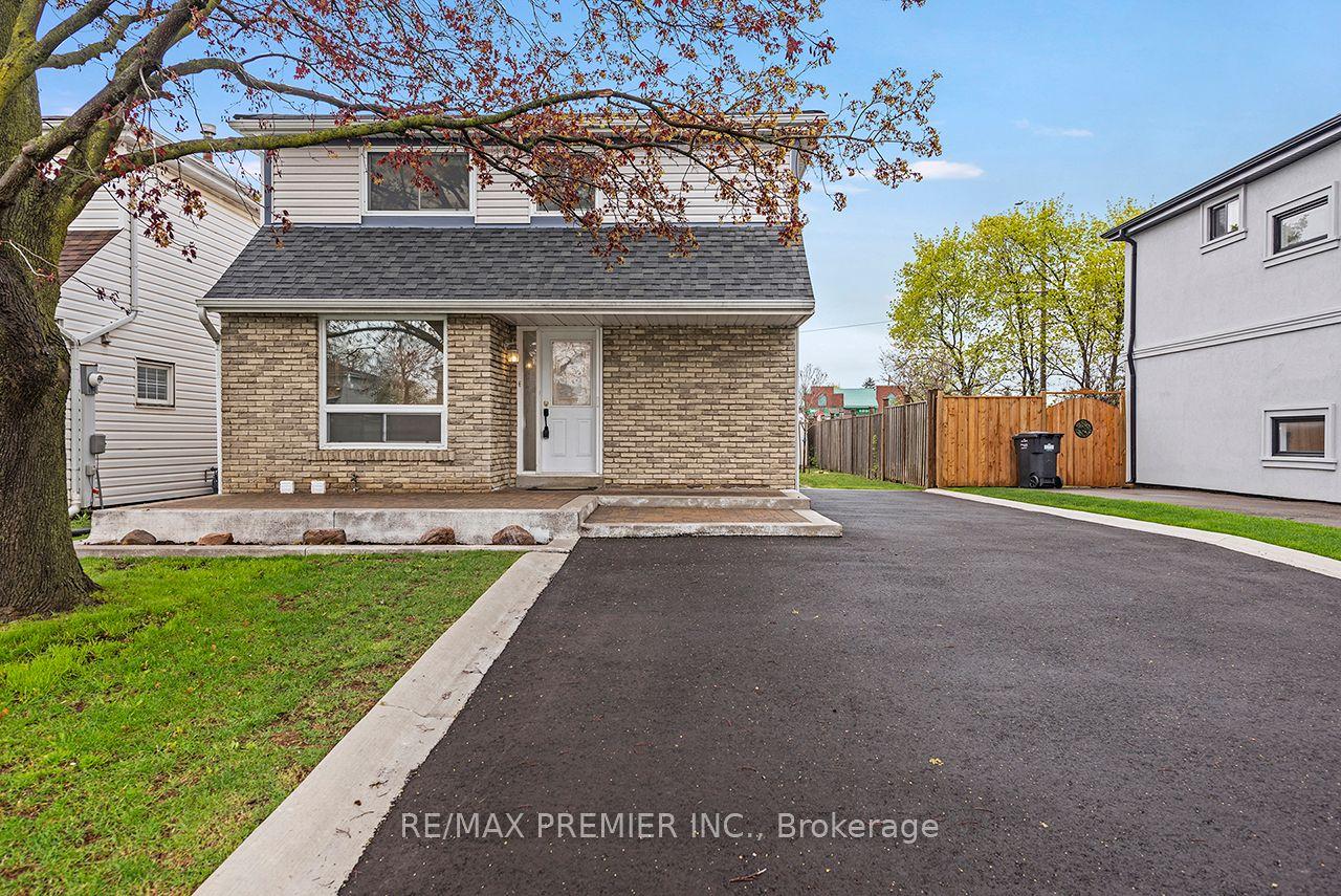 261 Leavens Court — photo 1