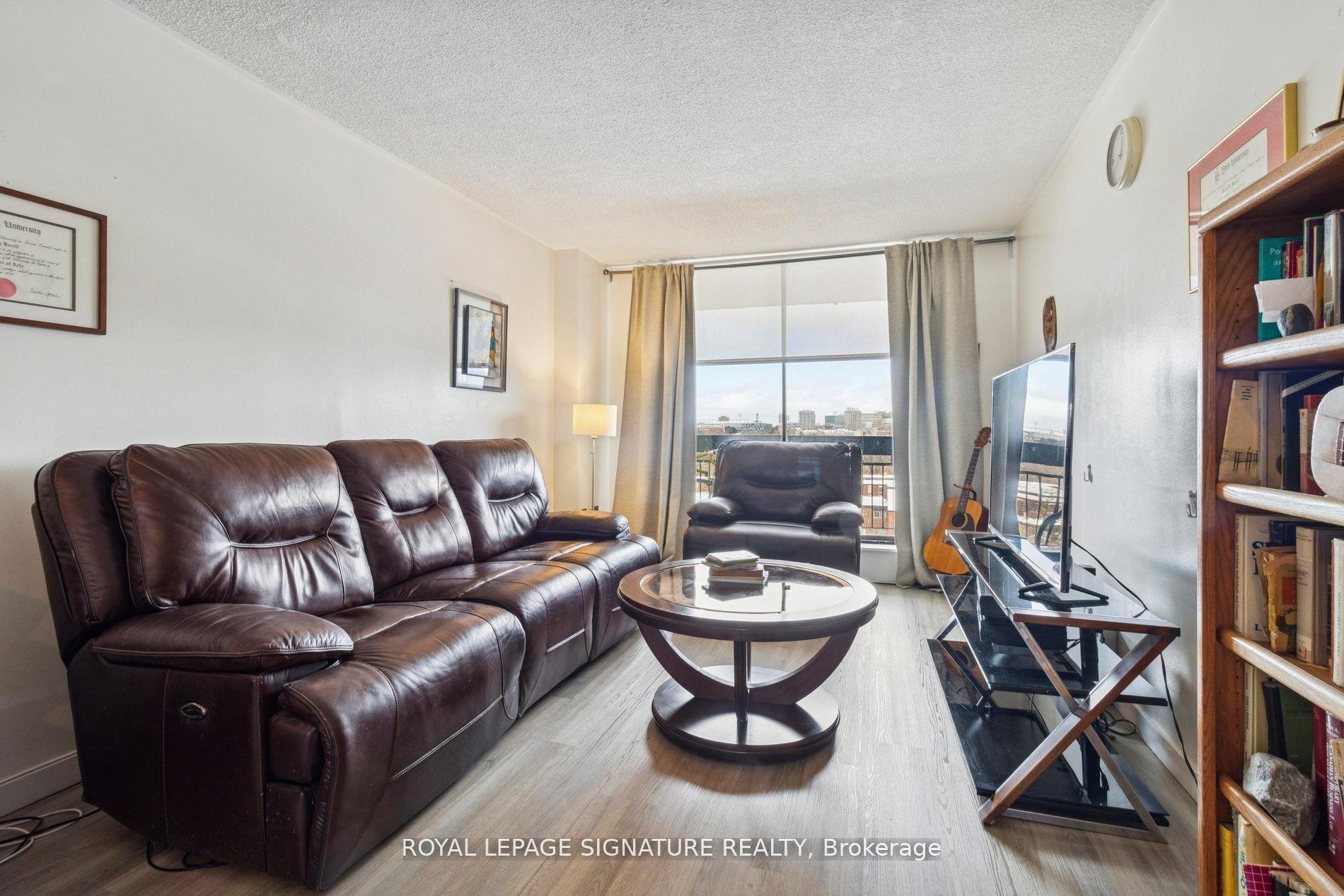 4645 Jane Street 720 #720 — photo 1