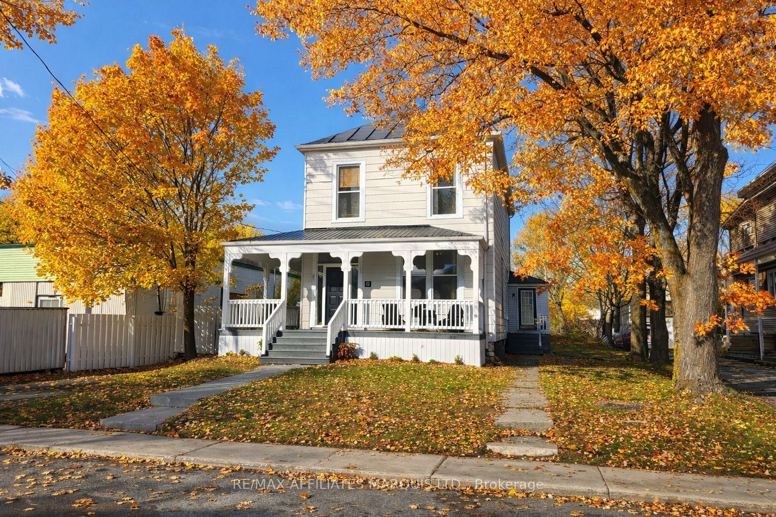 11 Elgin Street E — photo 1