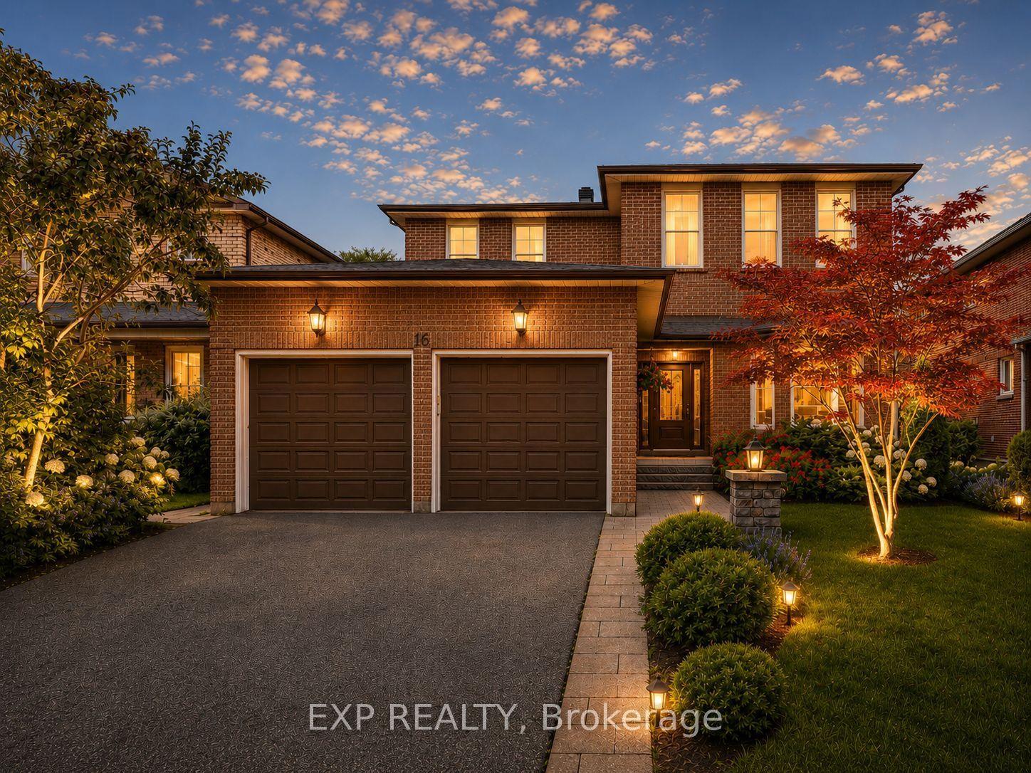 16 Wainwright Avenue, Richmond Hill — Detached for sale, photo 1