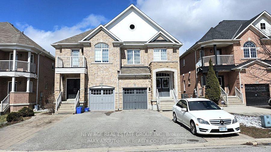42 Ozner Crescent — photo 1