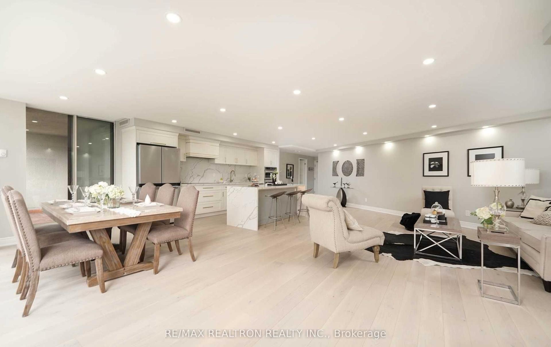 85 Skymark Drive 502 #502 — photo 1