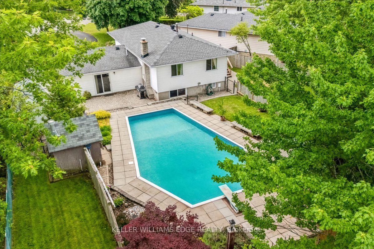 668 Bridle Wood — photo 1