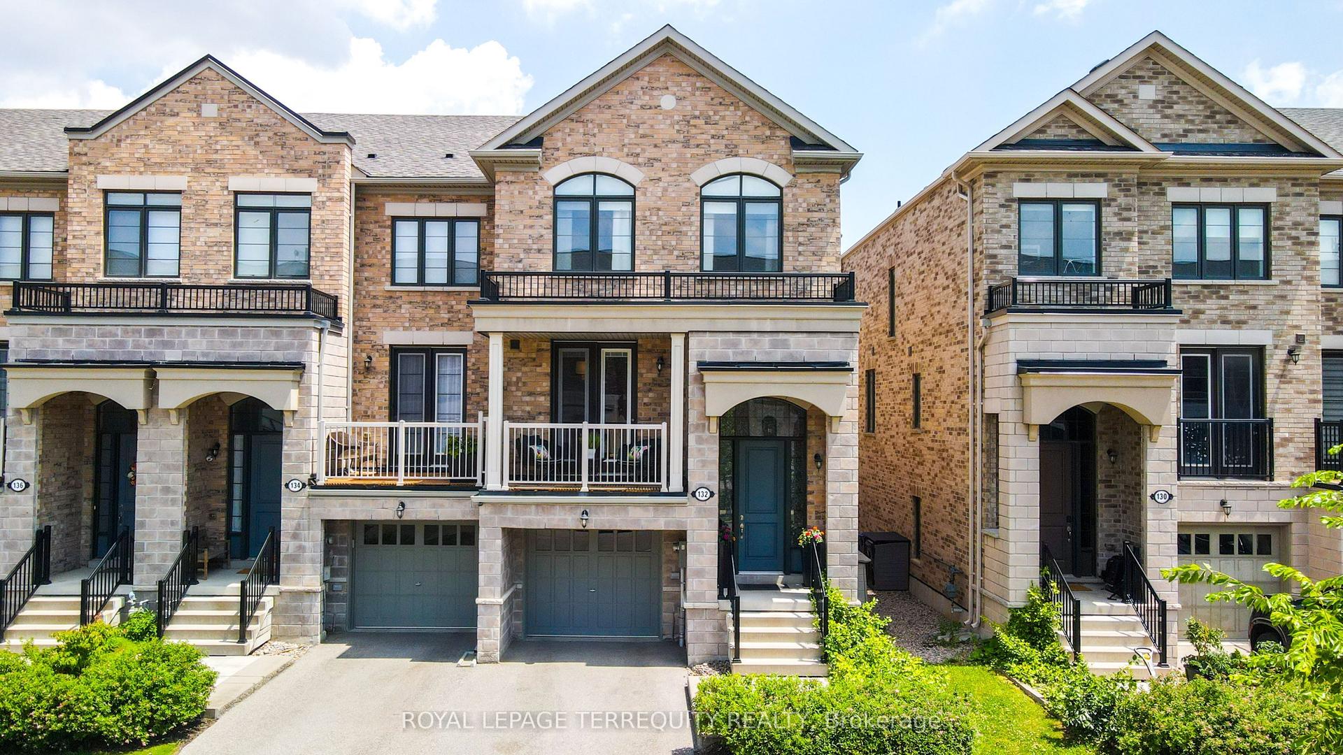 132 Thomas Fisher Drive, Toronto — Condo Town for sale, photo 1