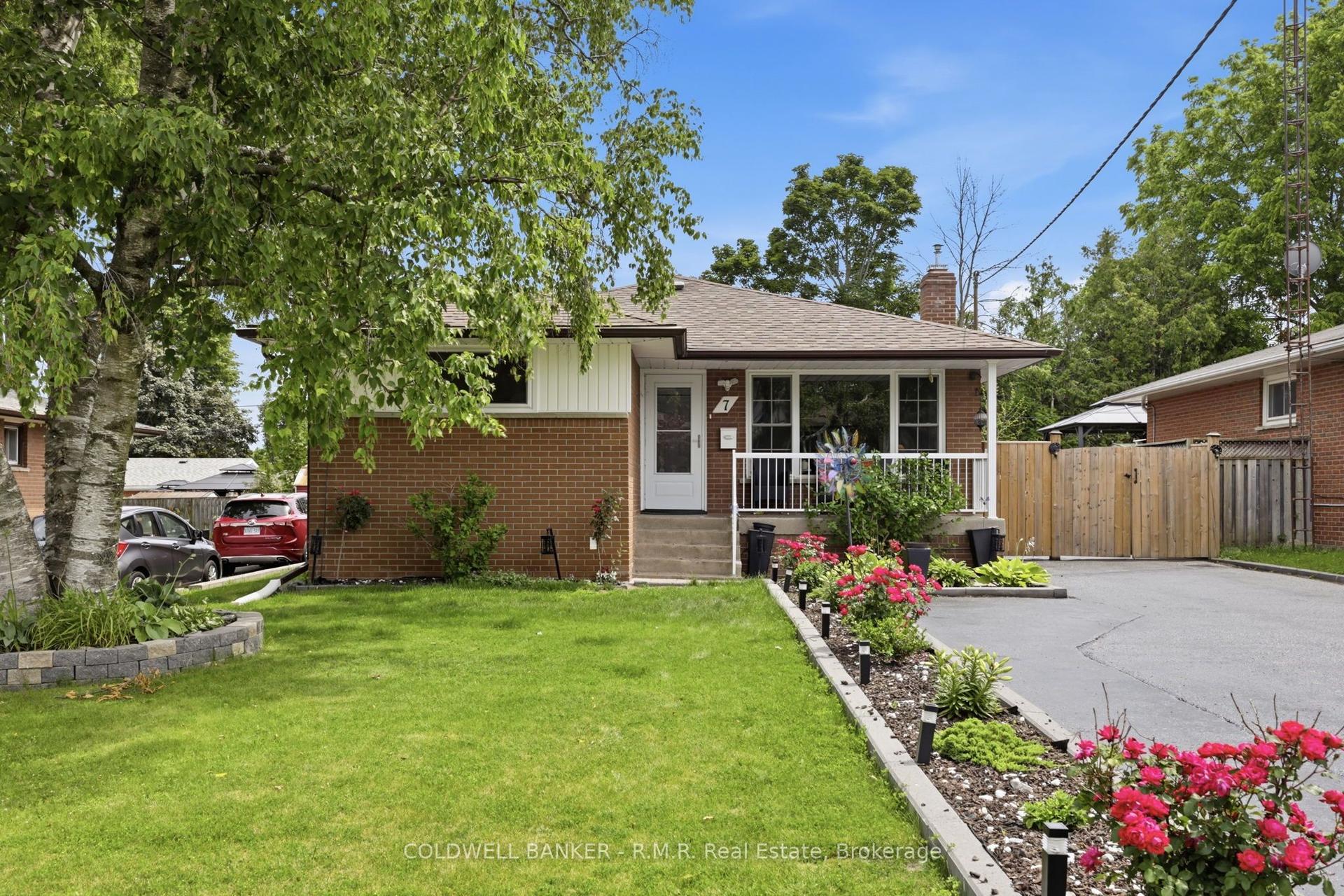 7 Summerfield Court — photo 1