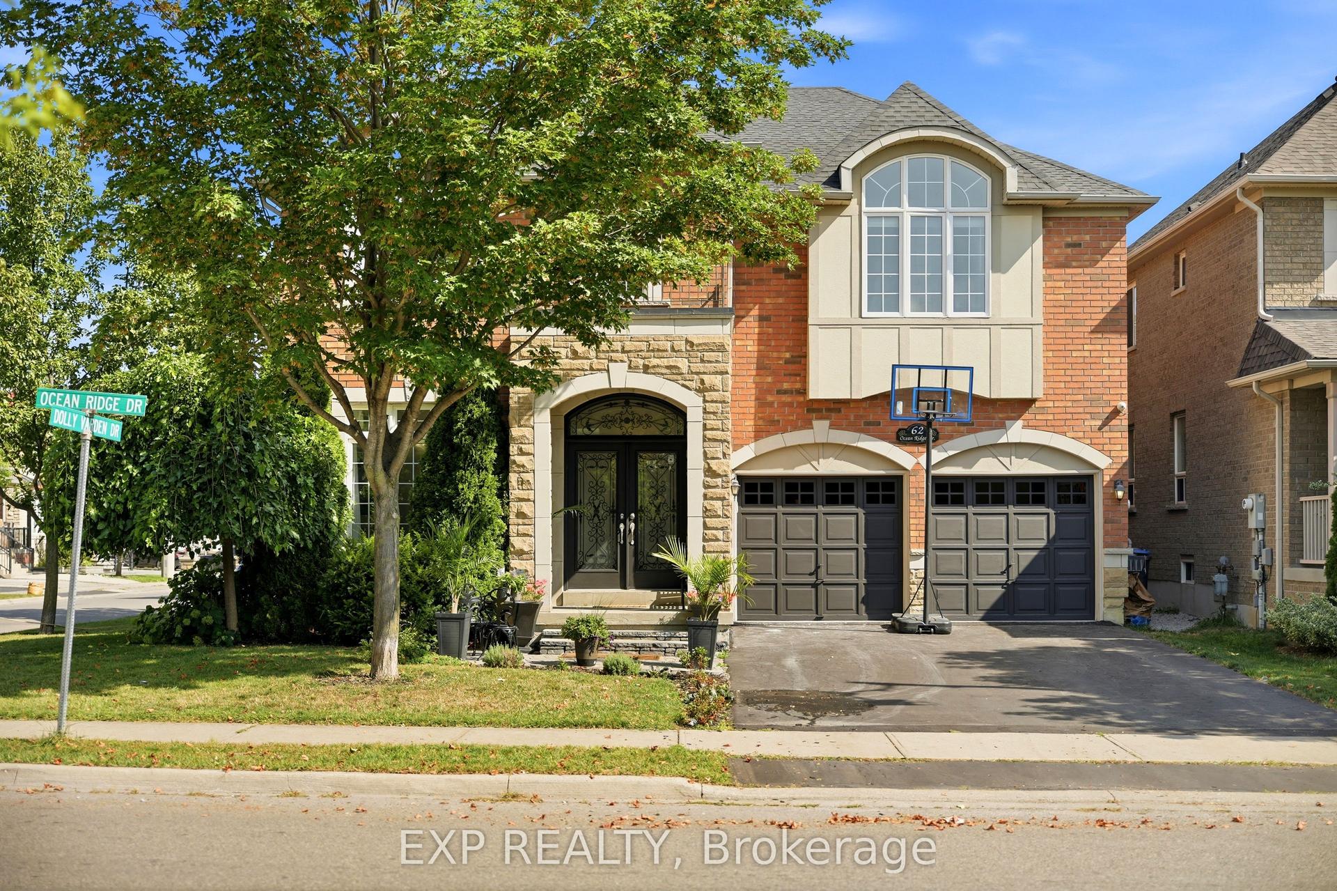 62 Ocean Ridge Drive, Brampton — Detached for sale, photo 1