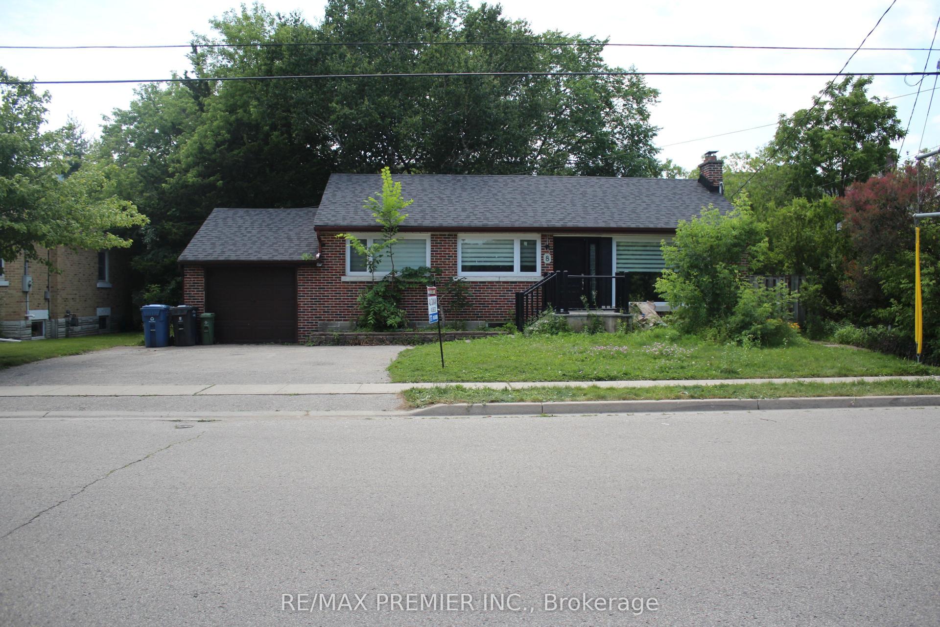 8 Marlborough Road, Guelph — Detached for sale, photo 1
