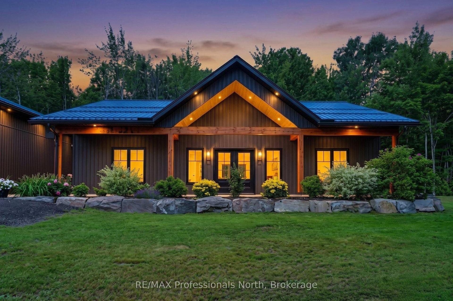 1541 Bobcaygeon Road, Minden Hills — Detached for sale, photo 1