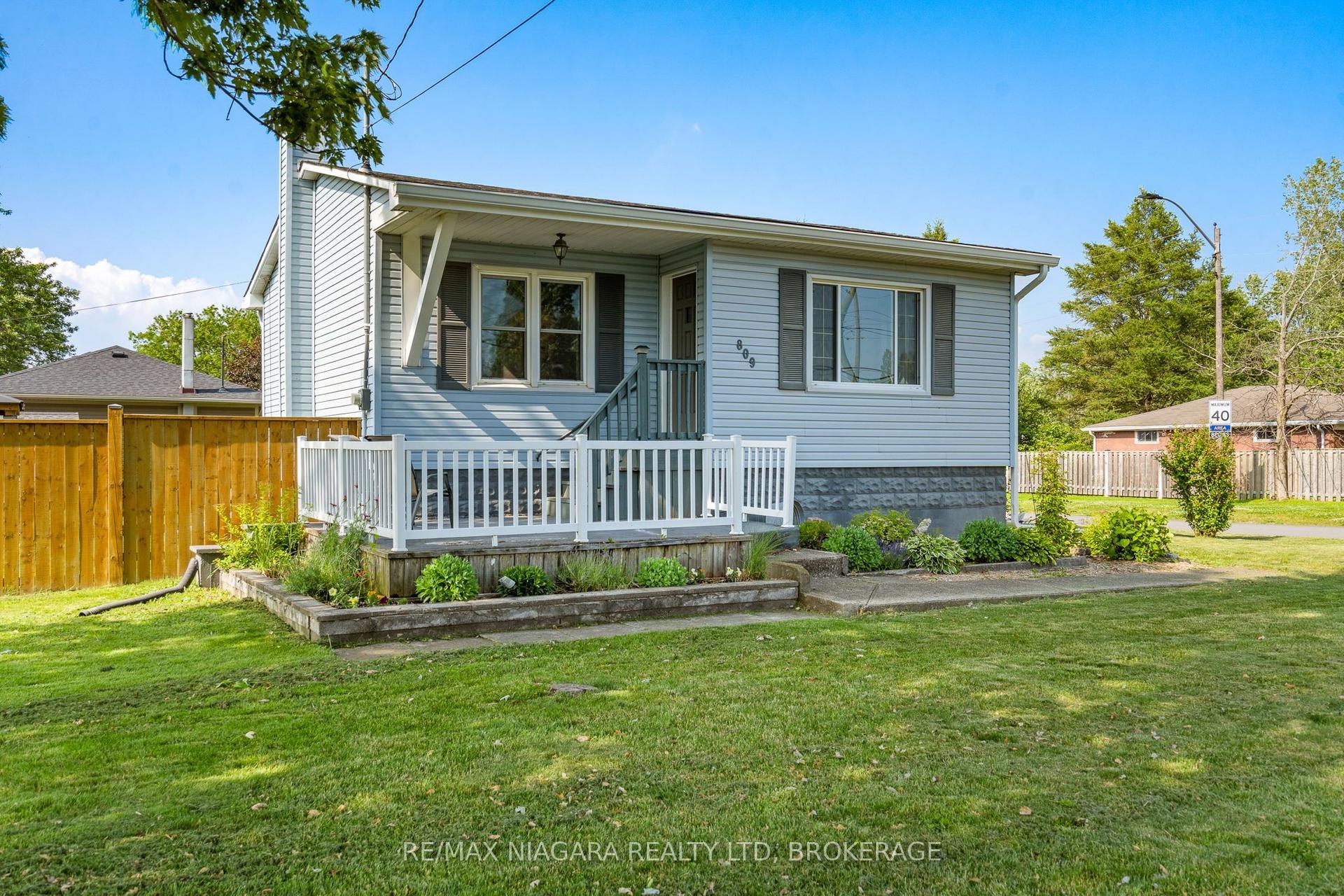 809 Broadway Avenue, Welland — Detached for sale, photo 1