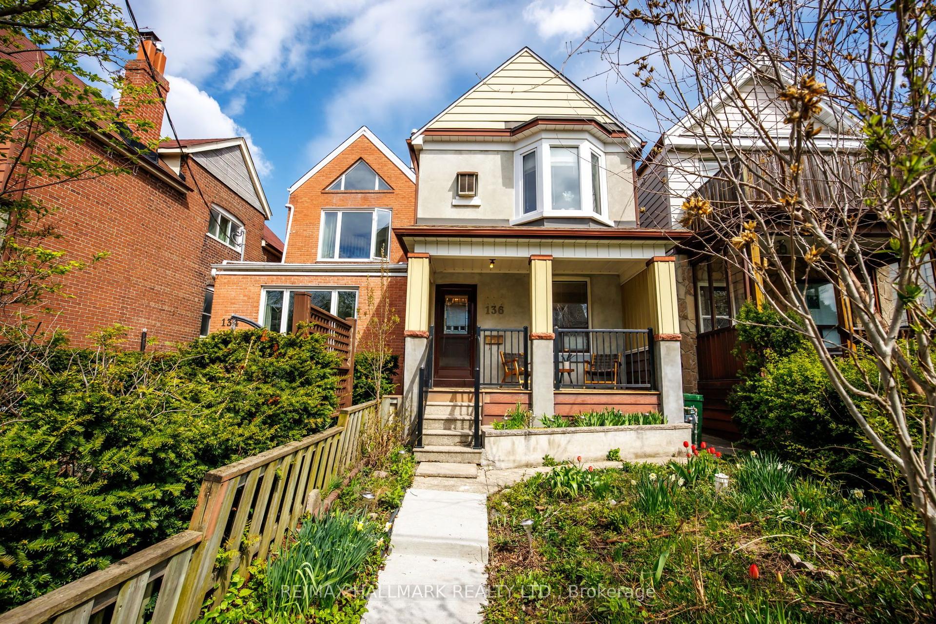 136 Hogarth Avenue — photo 1