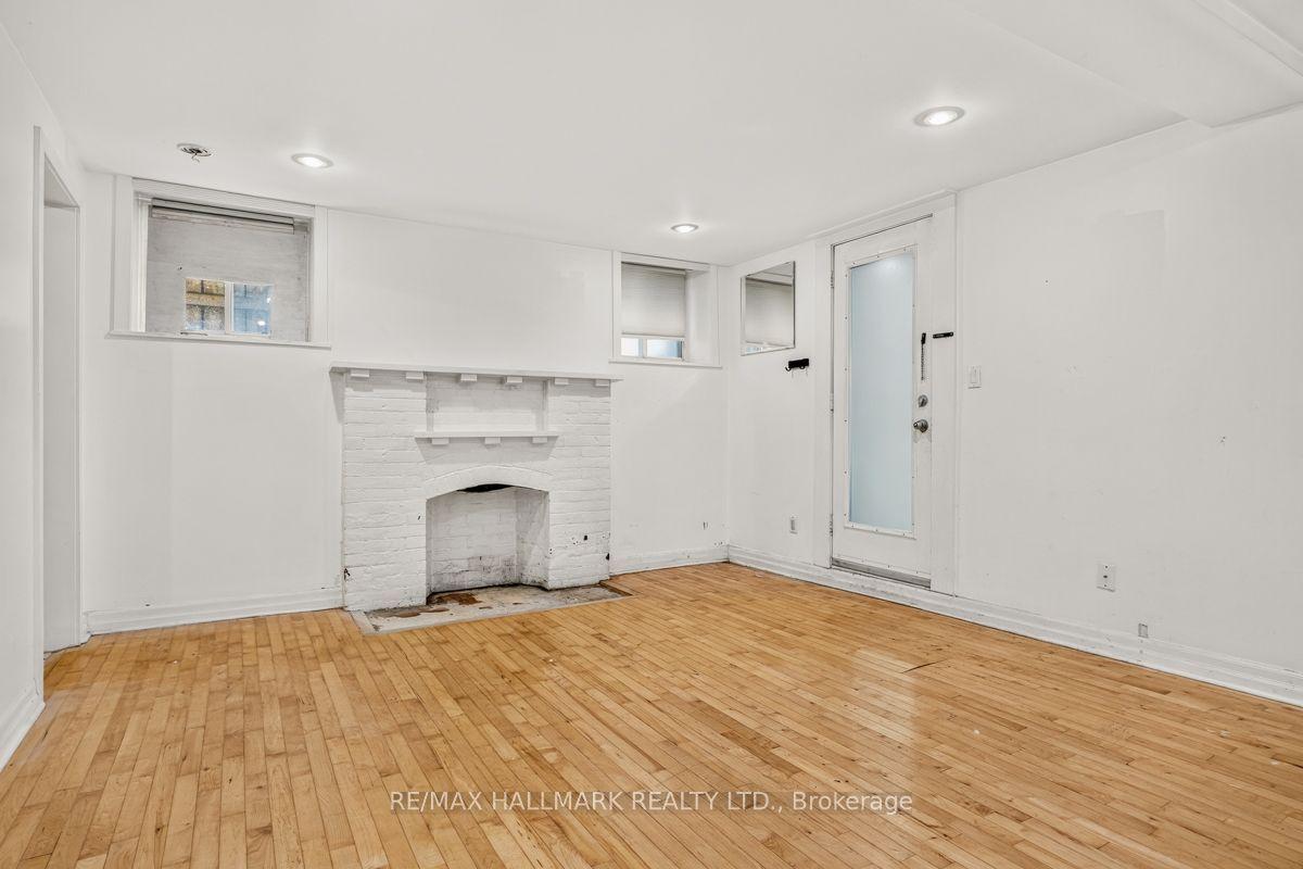 483 Parkside Drive Lower #Lower, Toronto — Multiplex for lease, photo 1