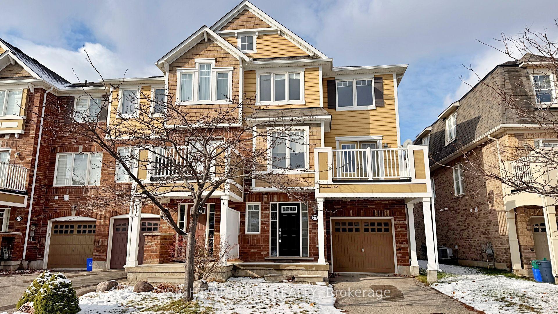 275 Woodley Crescent — photo 1