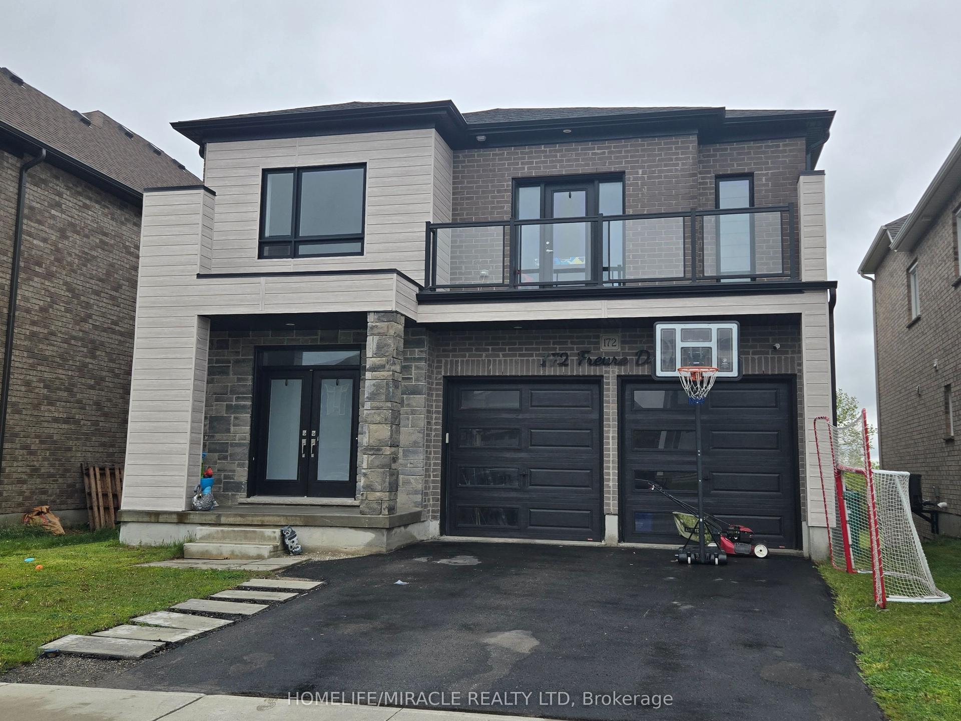 172 Freure Drive, Cambridge — Detached for sale, photo 1