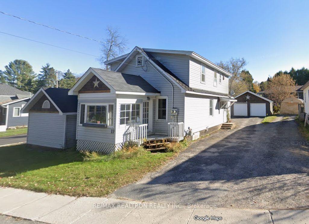 17 Florence Street W Main floor #Main floor, Huntsville — Detached for lease, photo 1