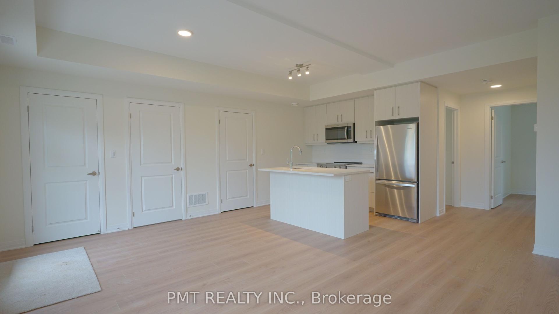 737 Front Royal Street 5 #5, Mississauga — Condo Town for lease, photo 1