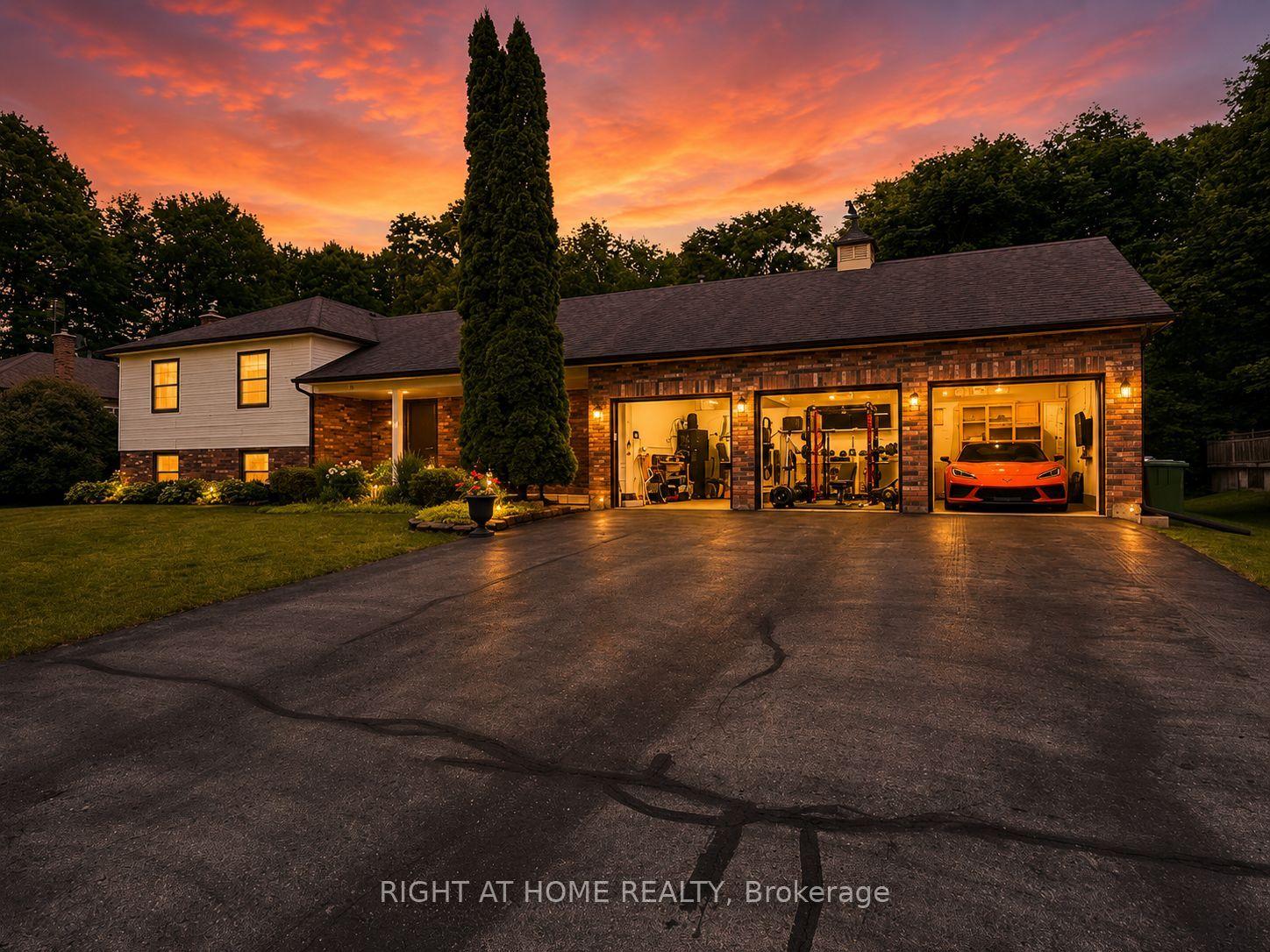 16 Snowberry Court — photo 1